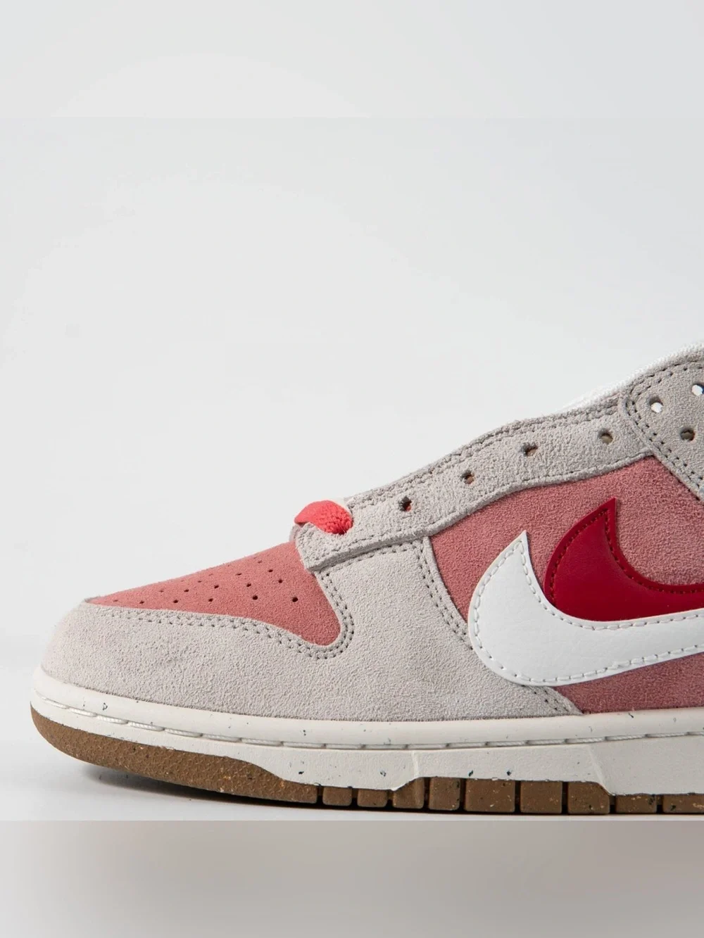 nike dunk low se '85' double swoosh grey pink rabbit do9457 117